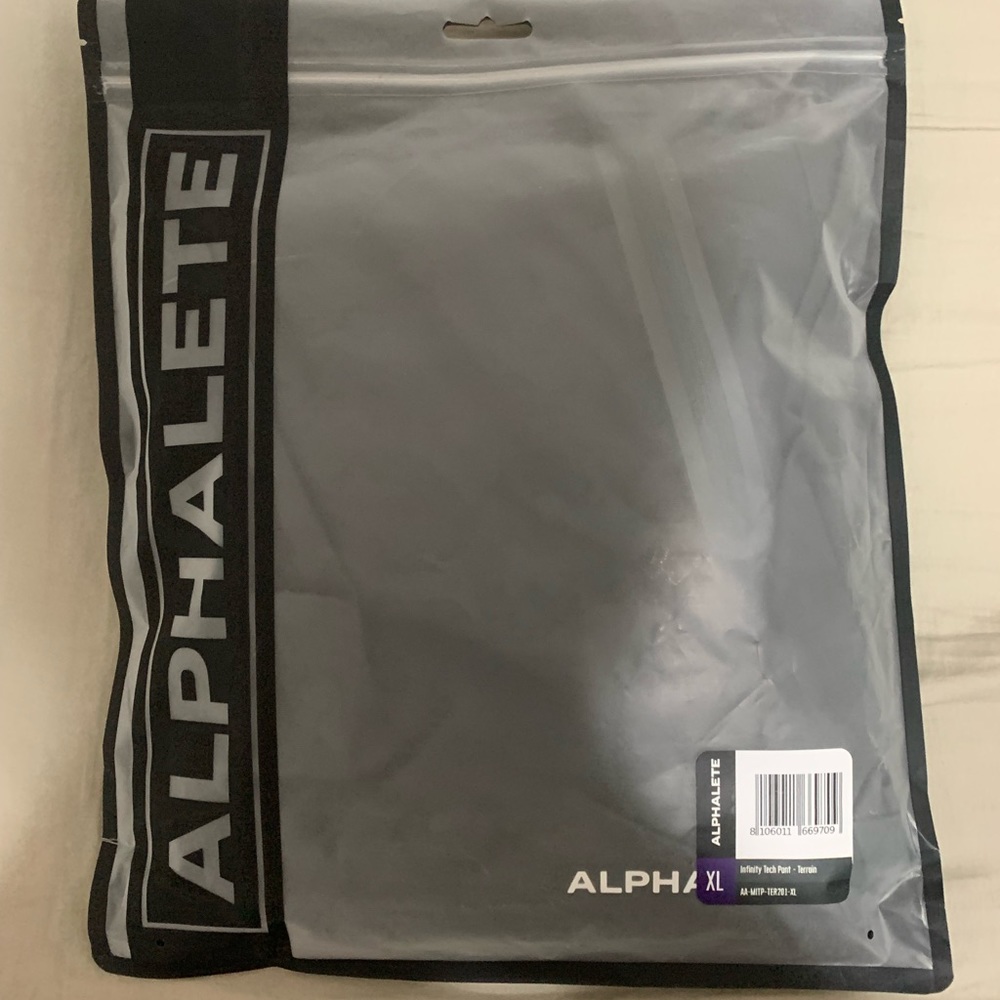 Alphalete Infinity Tech Pant (XL)